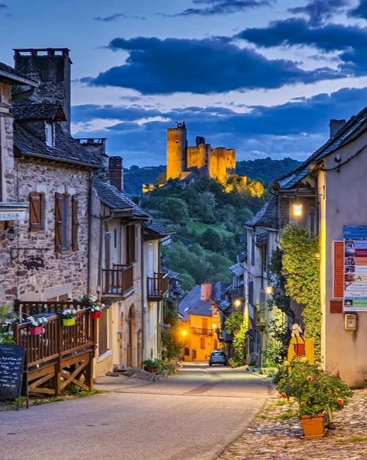 Chambre D Hotes Avec 2 Petits Dejeuners Ou Gite Najac Luaran gambar